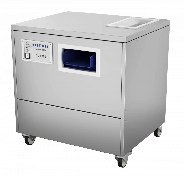 Besteckpoliermaschine TD8000 freigestellt in Perspektive und ohne Zubehö